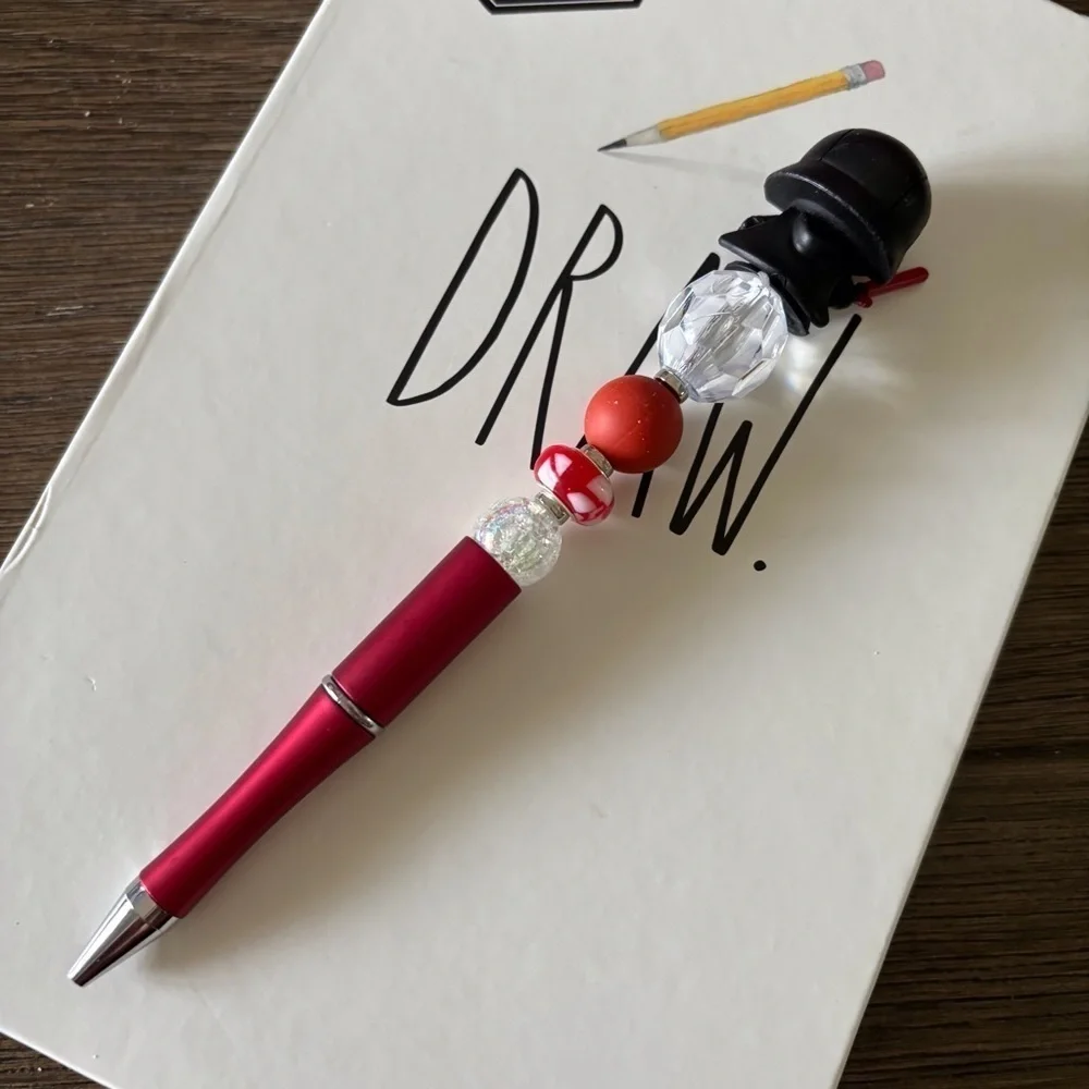 Disney Doorables: Star Wars: Supreme Leader Kylo Ren handmade beaded pen